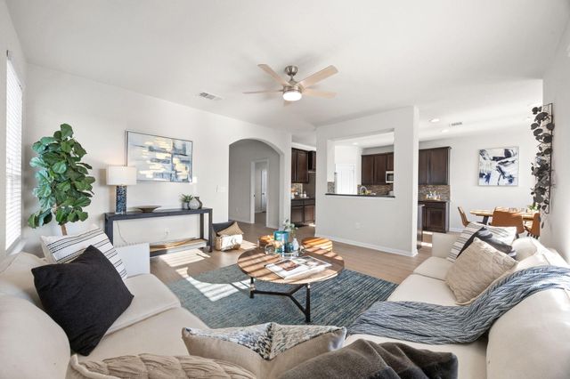 660 Tumlinson Fort WAY, Round Rock, TX 78664