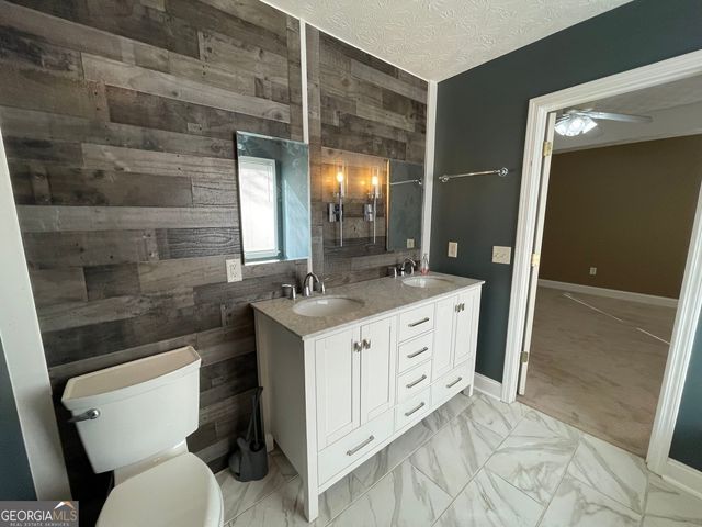 224 Chimney Sweep Trail, Fairmount, GA 30139