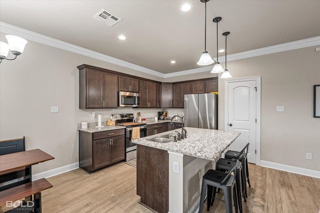 208 Berkshire Place, Haughton, LA 71037