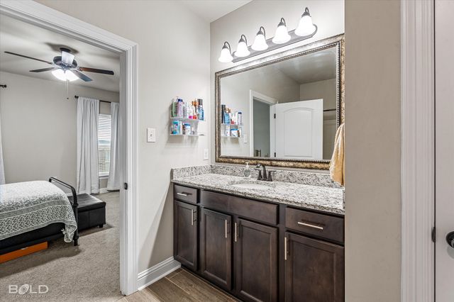 208 Berkshire Place, Haughton, LA 71037