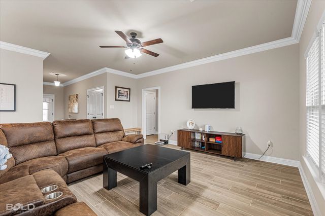 208 Berkshire Place, Haughton, LA 71037