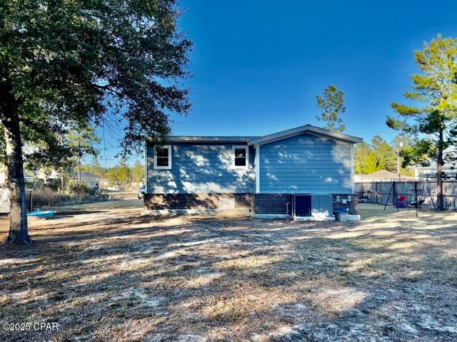 115 Rembrandt Circle, Defuniak Springs, FL 32433