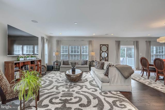 1943 RUSHLEY RD, Parkville, MD 21234