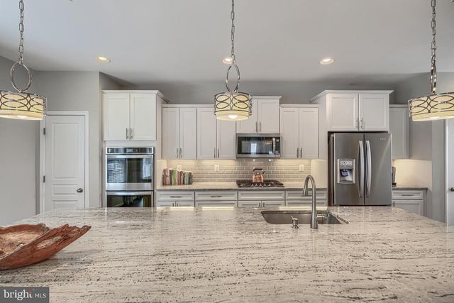1943 RUSHLEY RD, Parkville, MD 21234