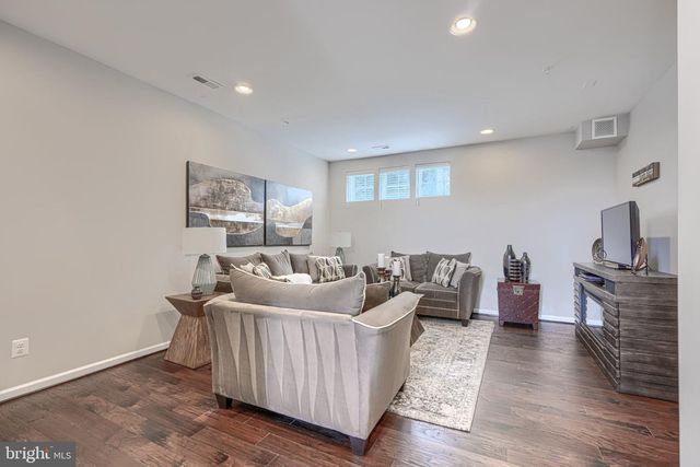 1943 RUSHLEY RD, Parkville, MD 21234