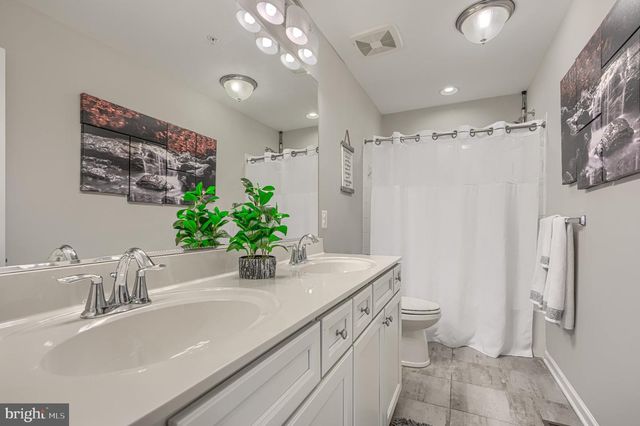 1943 RUSHLEY RD, Parkville, MD 21234