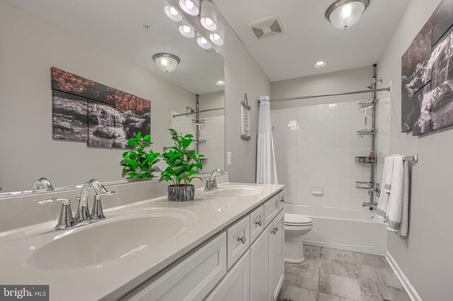 1943 RUSHLEY RD, Parkville, MD 21234