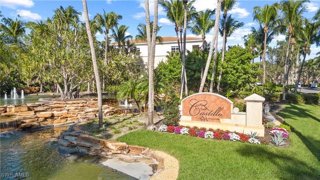 2809 Tiburon BLVD E 2, Naples, FL 34109