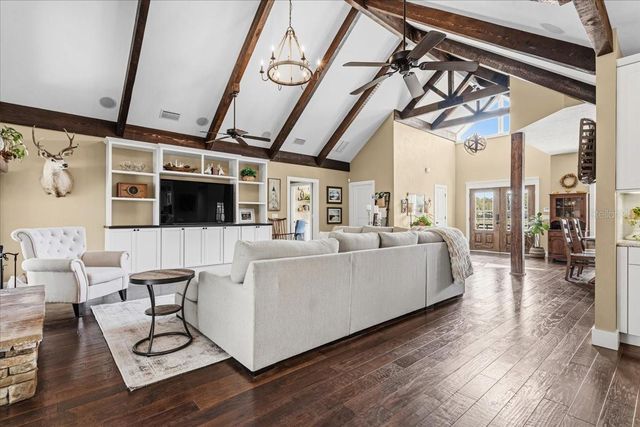 23748 NW 142ND AVENUE, High Springs, FL 32643