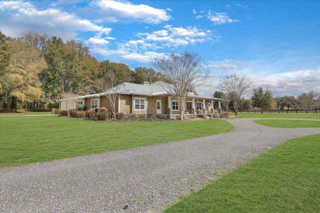 23748 NW 142ND AVENUE, High Springs, FL 32643