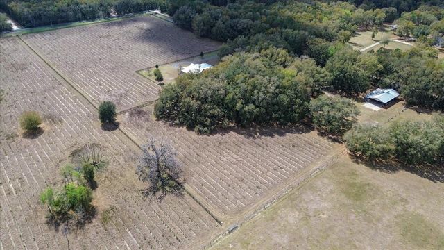 23748 NW 142ND AVENUE, High Springs, FL 32643