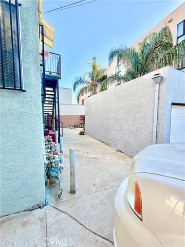 2316 Michigan, Los Angeles, CA 90033