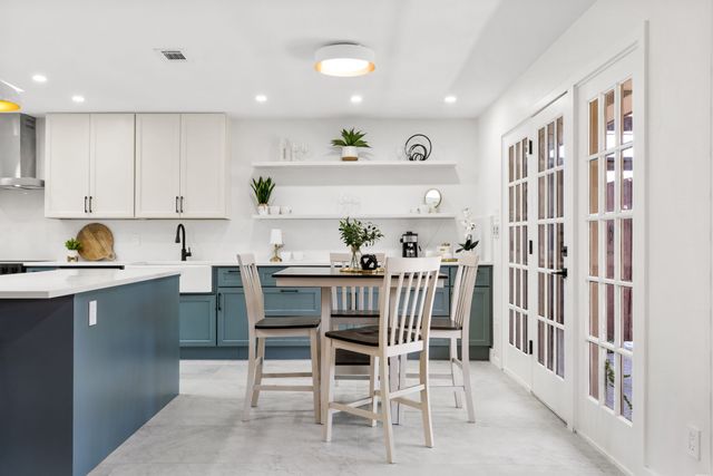 6005 Daven Oaks Drive, Dallas, TX 75248