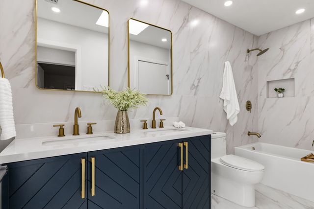 6005 Daven Oaks Drive, Dallas, TX 75248