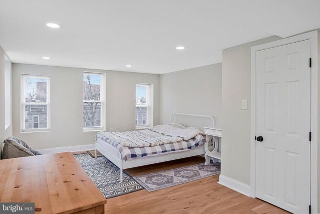 1102 CARROLL ST, Baltimore, MD 21230