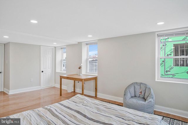 1102 CARROLL ST, Baltimore, MD 21230