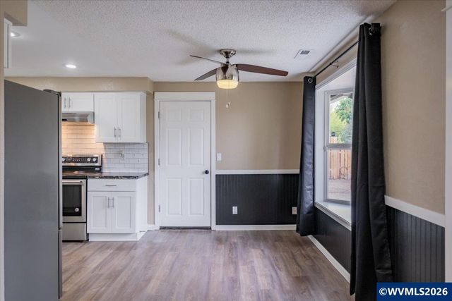 2990 Byram St NE, Salem, OR 97301