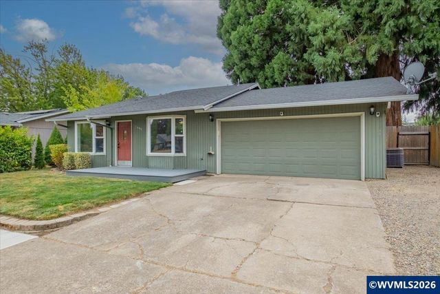 2990 Byram St NE, Salem, OR 97301