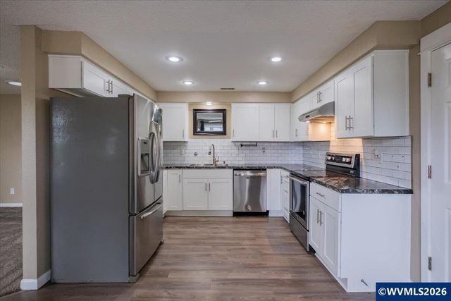 2990 Byram St NE, Salem, OR 97301
