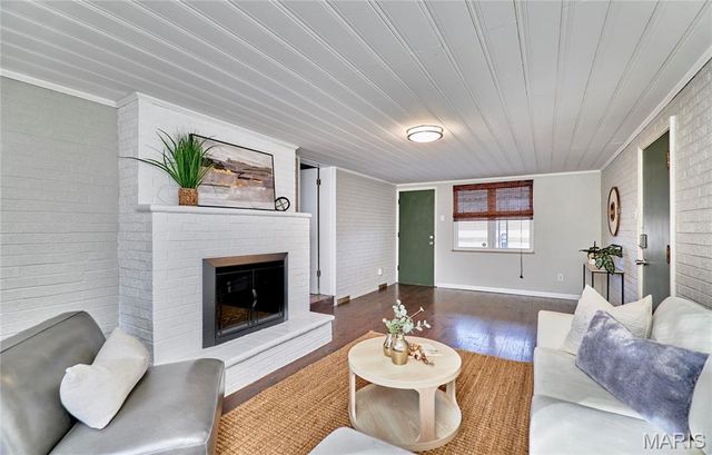 12336 Lusher Road, St Louis, MO 63138