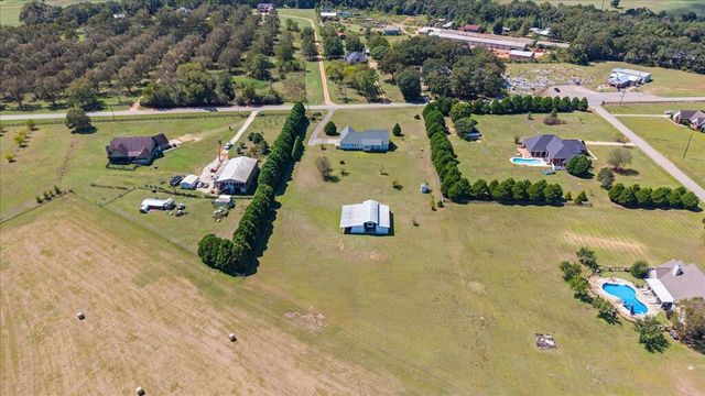 3281 Cumbie Road, Newton, AL 36352