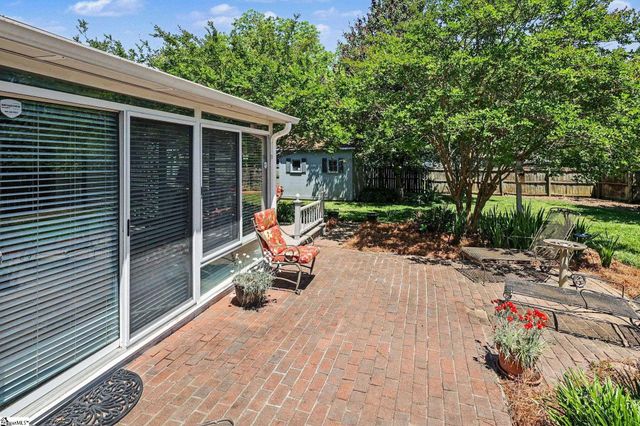 103 Walker Way, Simpsonville, SC 29681
