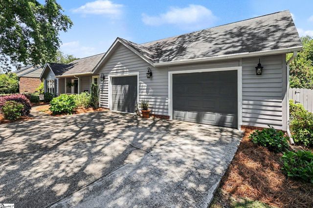 103 Walker Way, Simpsonville, SC 29681