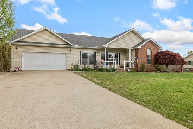 3999 Turnbury Drive, Harrison, AR 72601