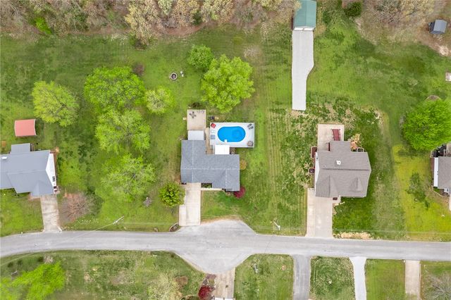 3999 Turnbury Drive, Harrison, AR 72601