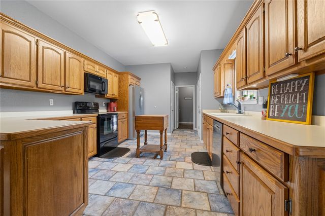 3999 Turnbury Drive, Harrison, AR 72601