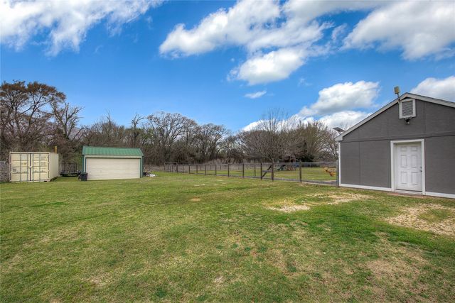19408 County Road 4072, Kemp, TX 75143