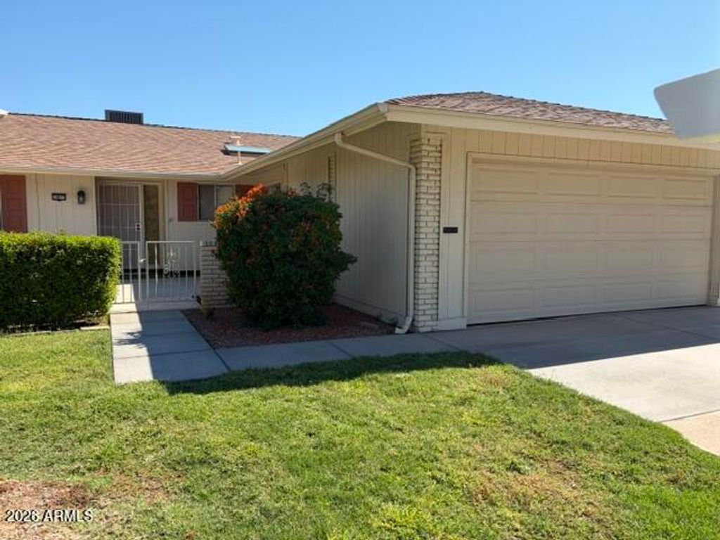 14011 N TUMBLEBROOK Way, Sun City, AZ 85351 — exterior