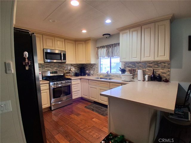 4095 Fruit 514, La Verne, CA 91750