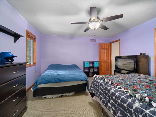 9525 Woodruff Court, New Haven, IN 46774