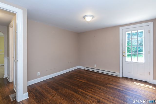 12 Cots Street, Shelton, CT 06484