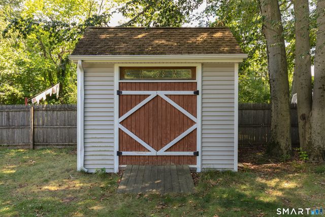 12 Cots Street, Shelton, CT 06484
