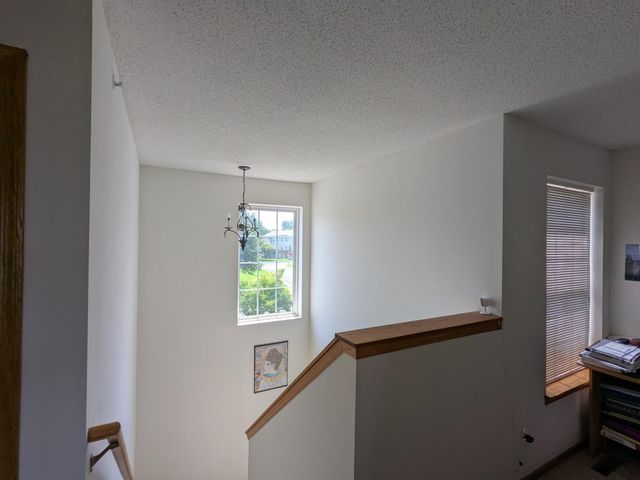 5215 Holly LA N 2403, Plymouth, MN 55446