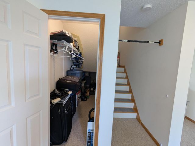5215 Holly LA N 2403, Plymouth, MN 55446