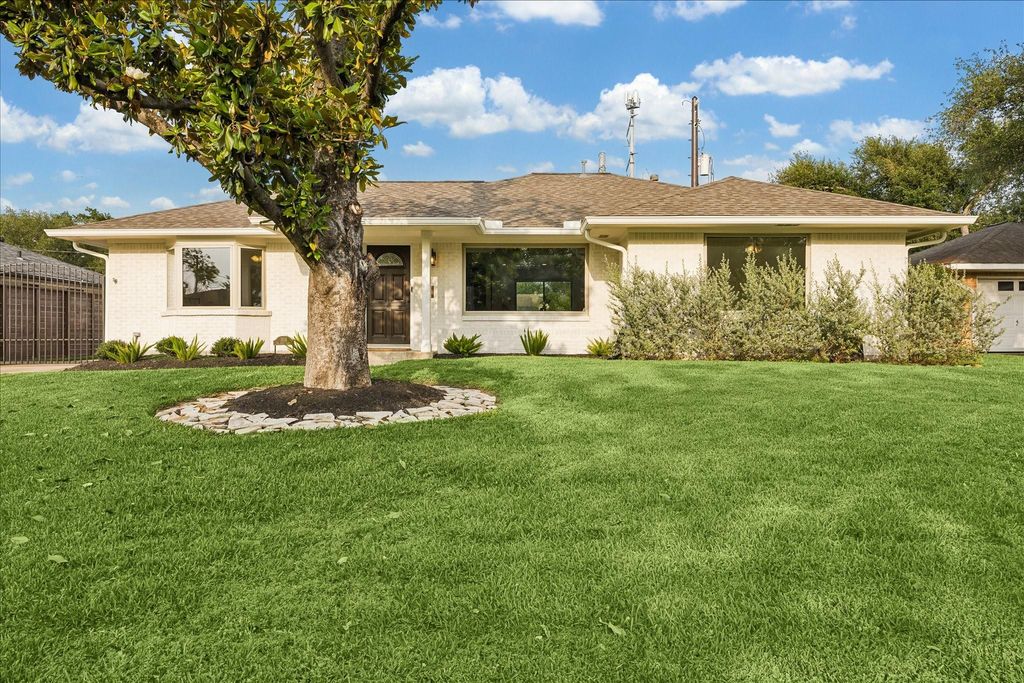 1814 Sea Queen Court, Houston, TX 77008