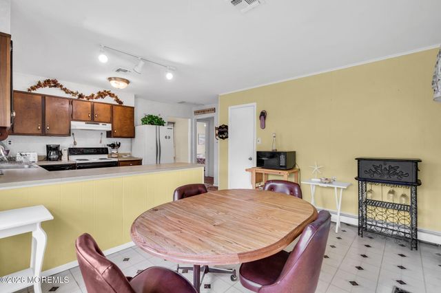 212 Harrington Drive N, Berkeley, NJ 08721