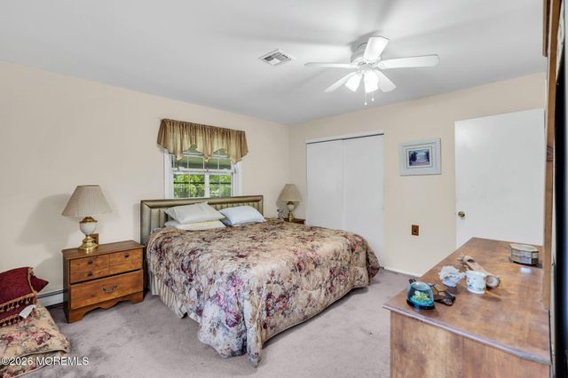 212 Harrington Drive N, Berkeley, NJ 08721