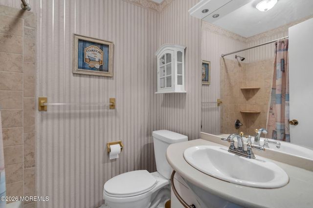 212 Harrington Drive N, Berkeley, NJ 08721