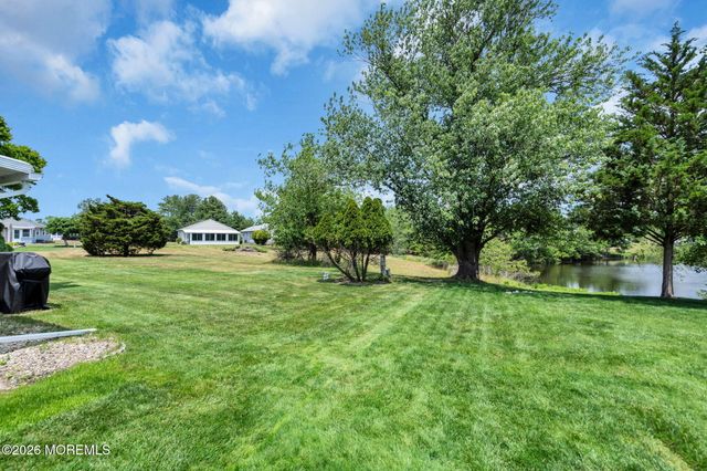 212 Harrington Drive N, Berkeley, NJ 08721