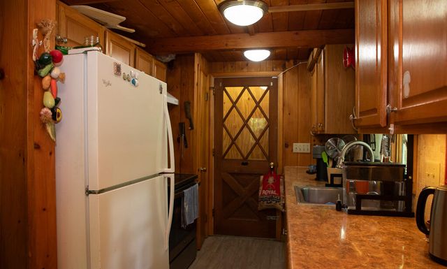 60 Gooseberry Lane, Jay, NY 12941