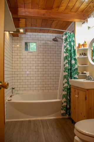 60 Gooseberry Lane, Jay, NY 12941