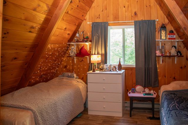 60 Gooseberry Lane, Jay, NY 12941