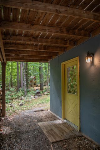 60 Gooseberry Lane, Jay, NY 12941