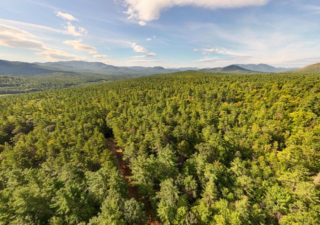 60 Gooseberry Lane, Jay, NY 12941