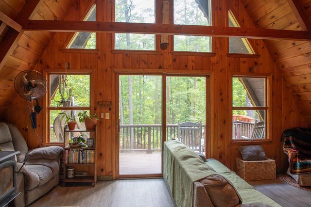 60 Gooseberry Lane, Jay, NY 12941