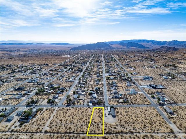 7454 Olympic, Joshua Tree, CA 92252